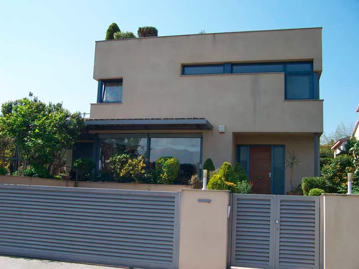 Casa unifamiliar de obra nueva construida por Mogar en Esparreguera