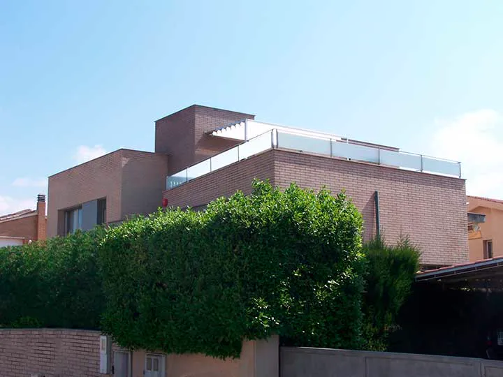 Vivienda unifamiliar de obra nueva construida por Mogar en El Castell, Esparreguera